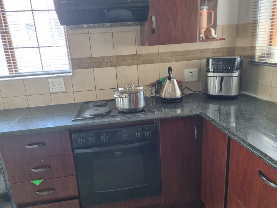 3 Bedroom Property for Sale in Hillside Free State